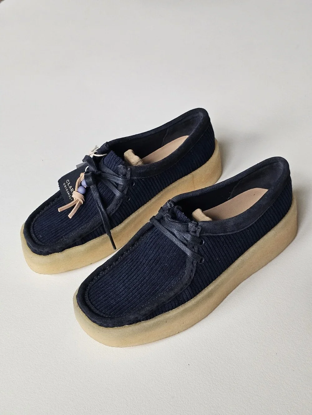 NWT Clarks Originals Wallabee Cup Navy Cord Platform Crepe Shoes Size 9